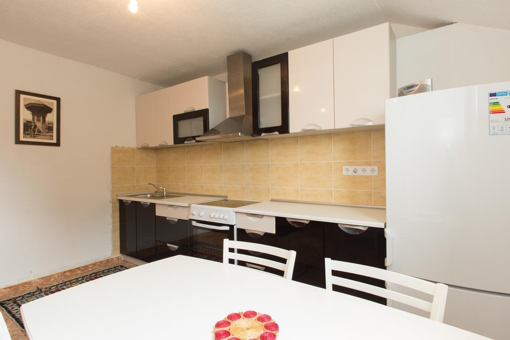 Em Apartment Szarajevó Kültér fotó
