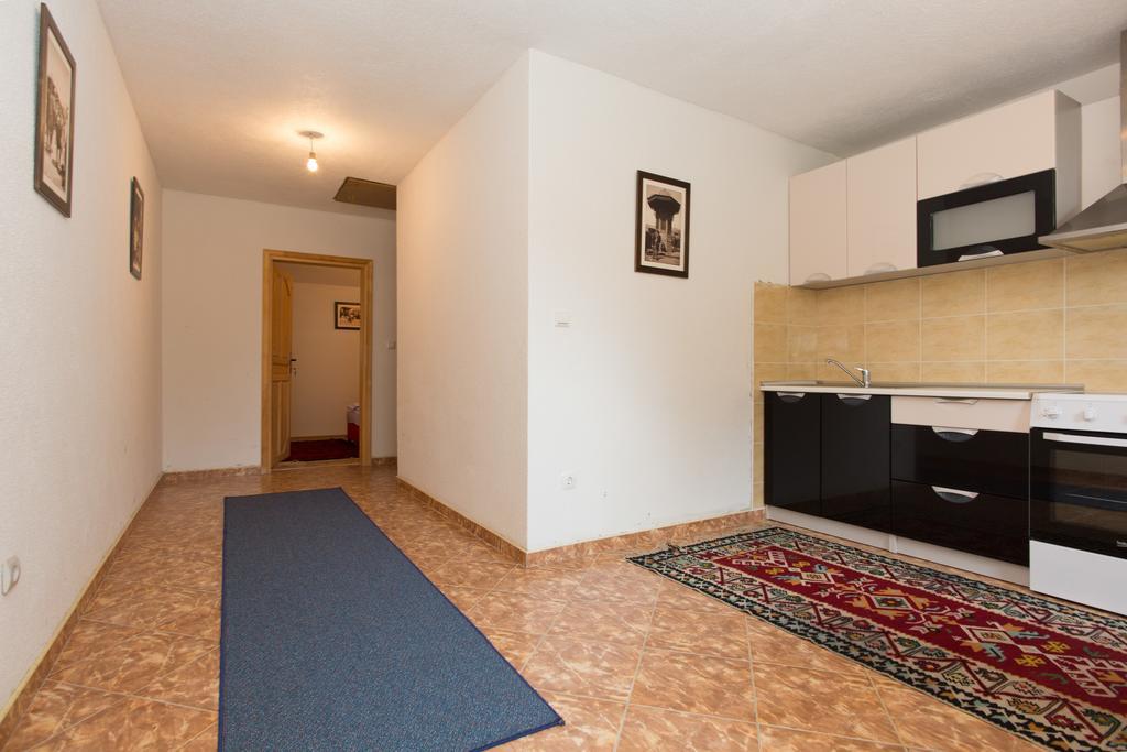 Em Apartment Szarajevó Kültér fotó