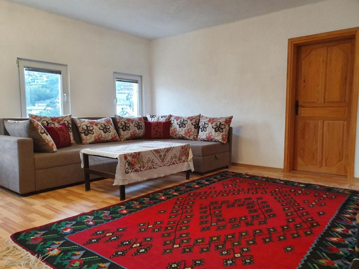 Em Apartment Szarajevó Kültér fotó